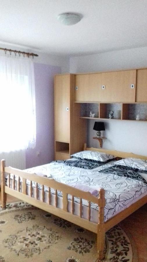 Gacka Rooms Vrhovine المظهر الخارجي الصورة